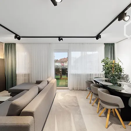 Апартаменты Dayyounglife Mit Terrasse Grill Parkplatz Нюрнберг